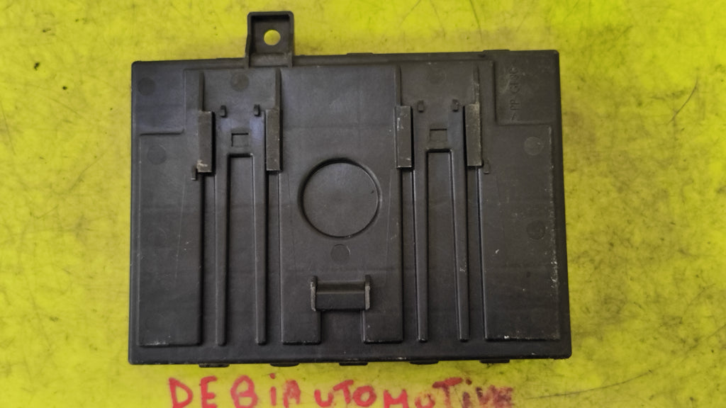 Body Computer Ford Fiesta 6° serie 8V51-15K600-CH 0301627222002