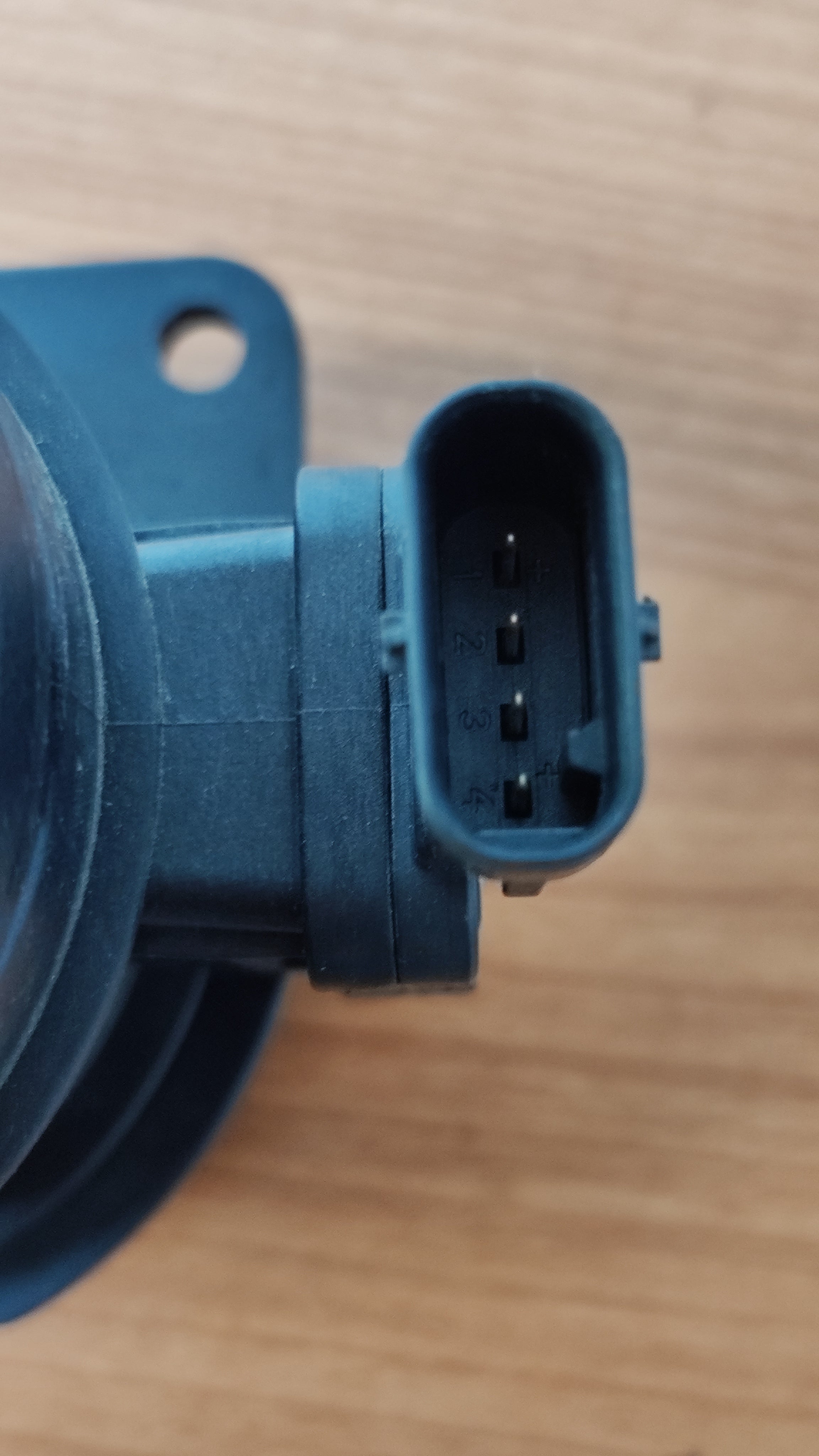 Debimetro misuratore aria VW Golf 7 04L906461B