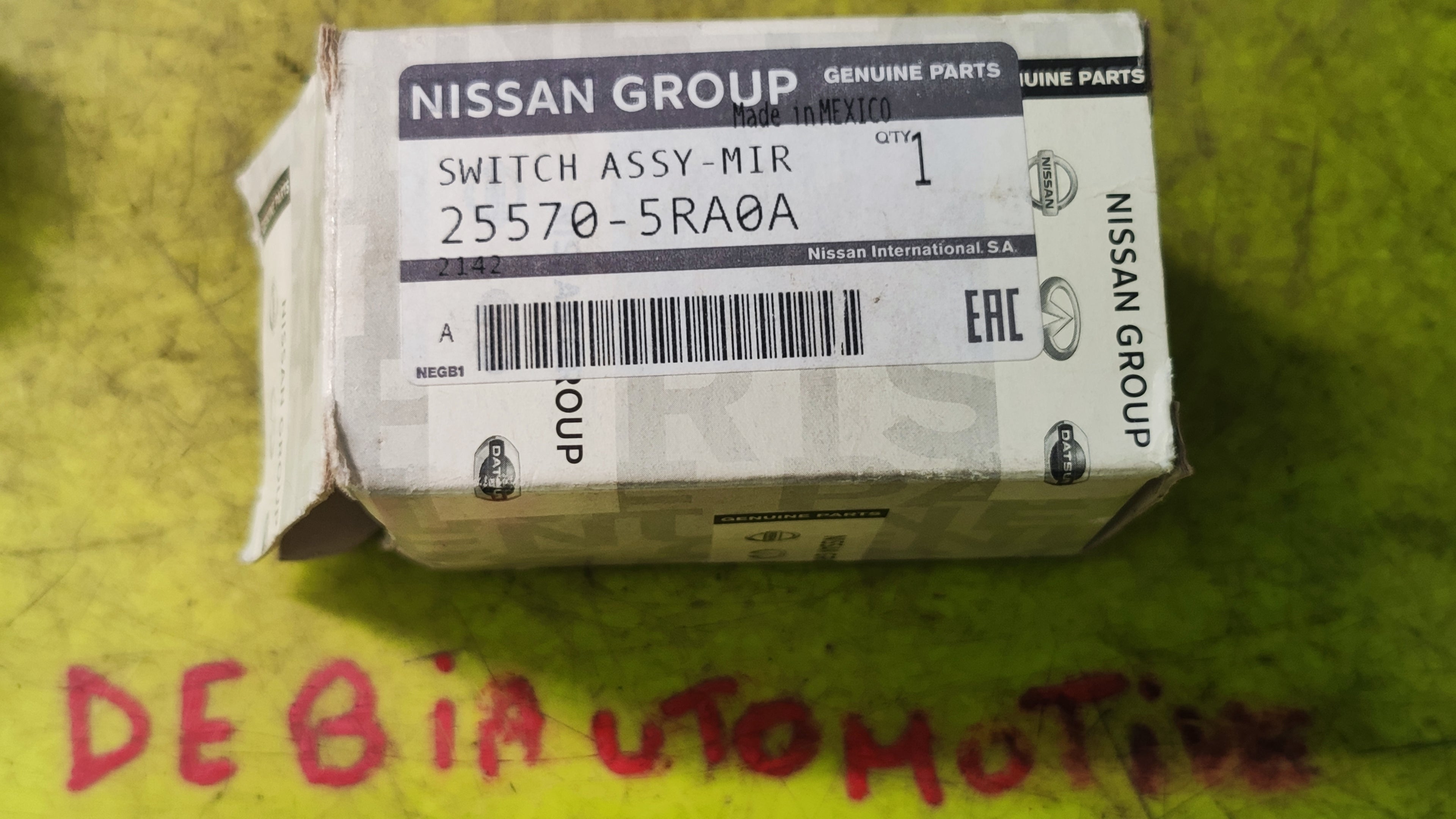 Pulsante regolazione specchietto estero Nissan Micra 25570-5RA0A 