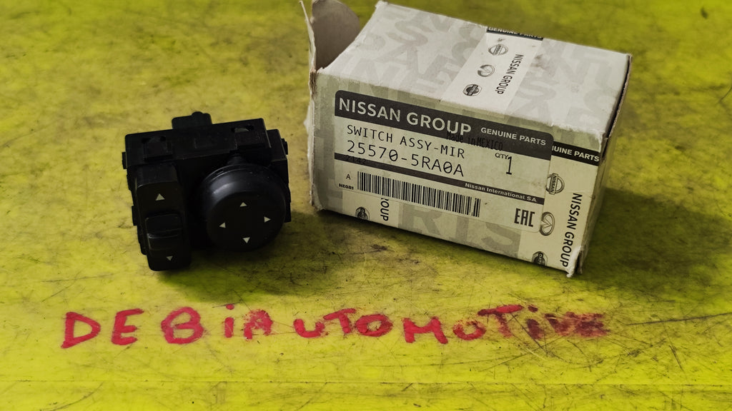Pulsante regolazione specchietto estero Nissan Micra 25570-5RA0A 