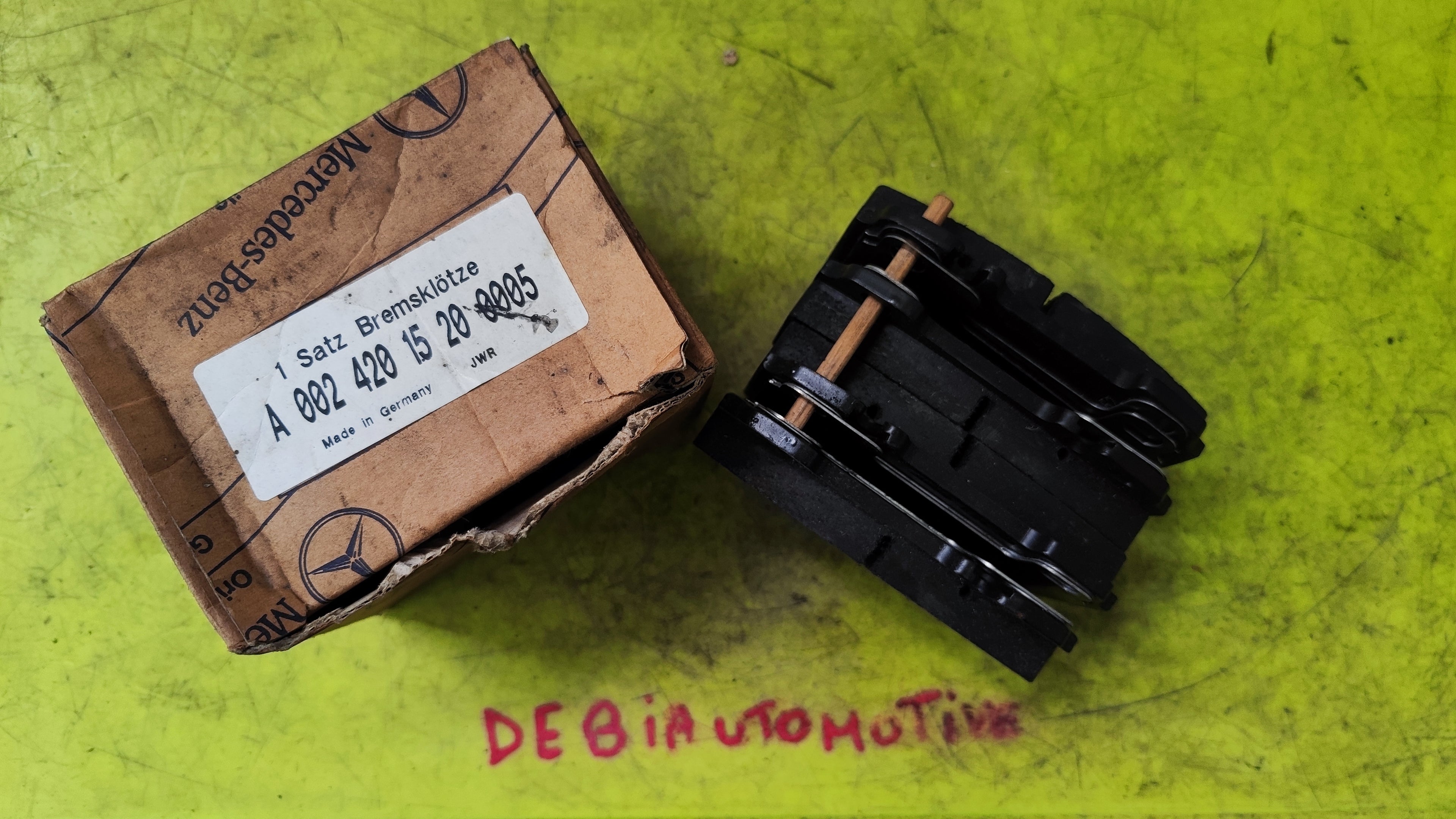 Pastiglie freno Mercedes-Benz Classe E W124 SL R129 A0024201520