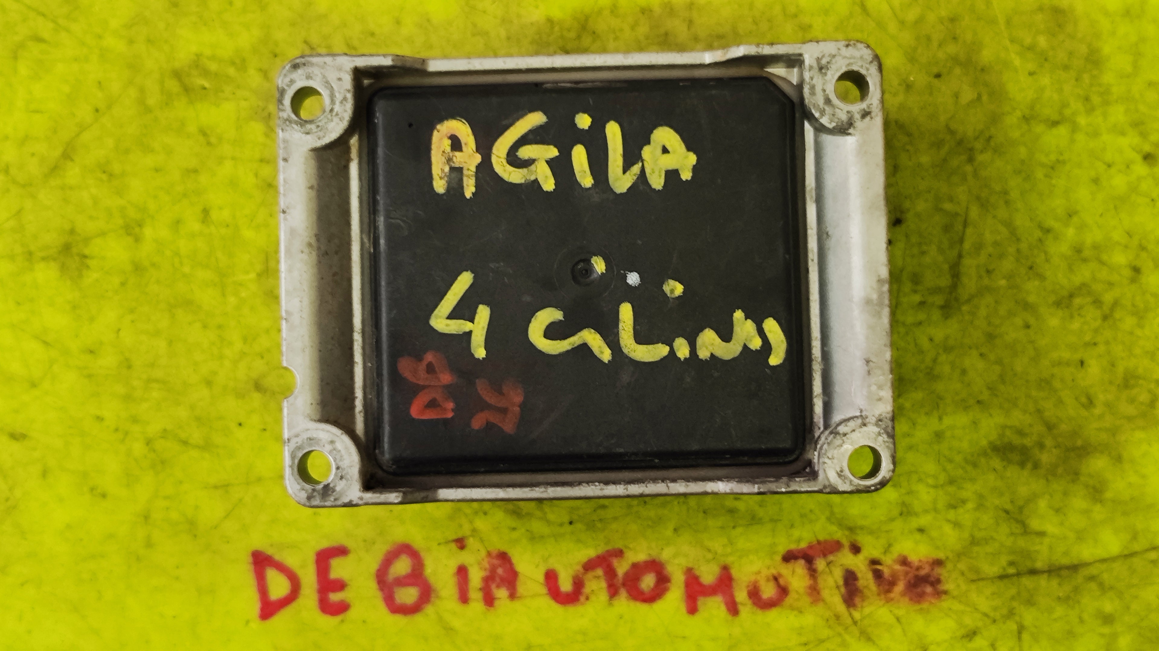 Centralina motore Opel Agila Benzina 0261208254 55352623