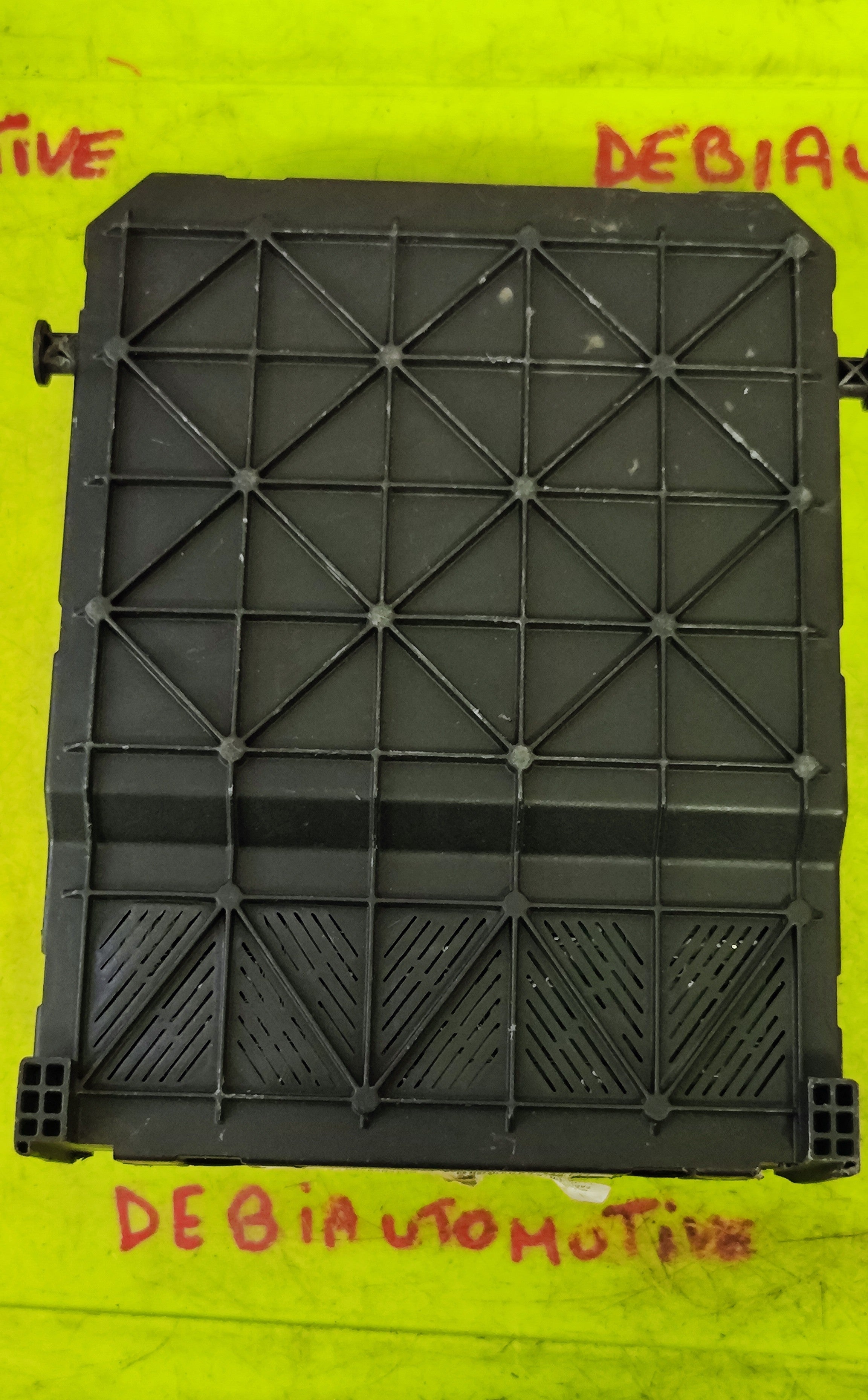Body computer Citroen C3 9650585780 BSI-F02 