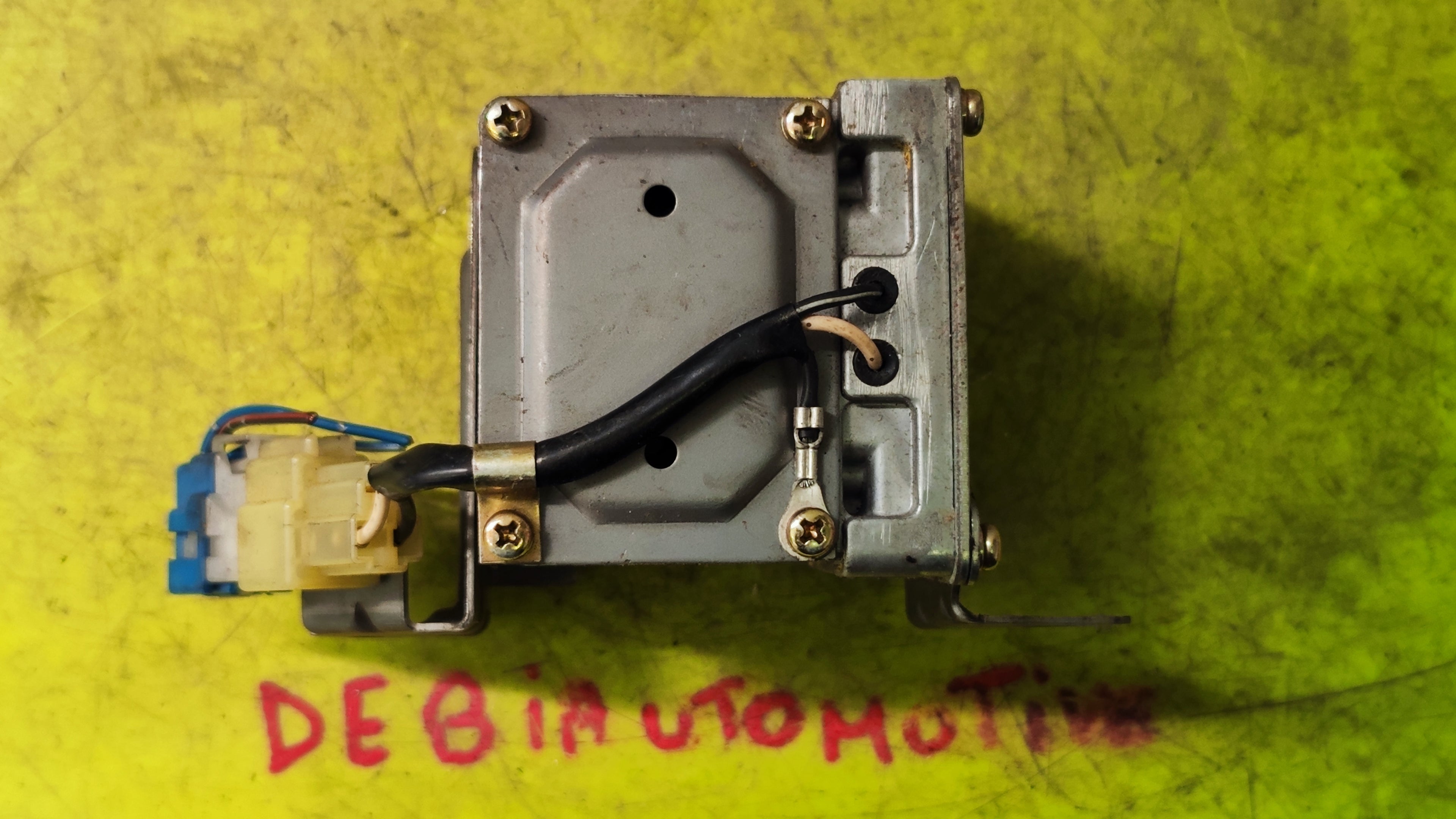 Sensore pedale acceleratore Mitsubishi Pajero MB863942 X2T20584 