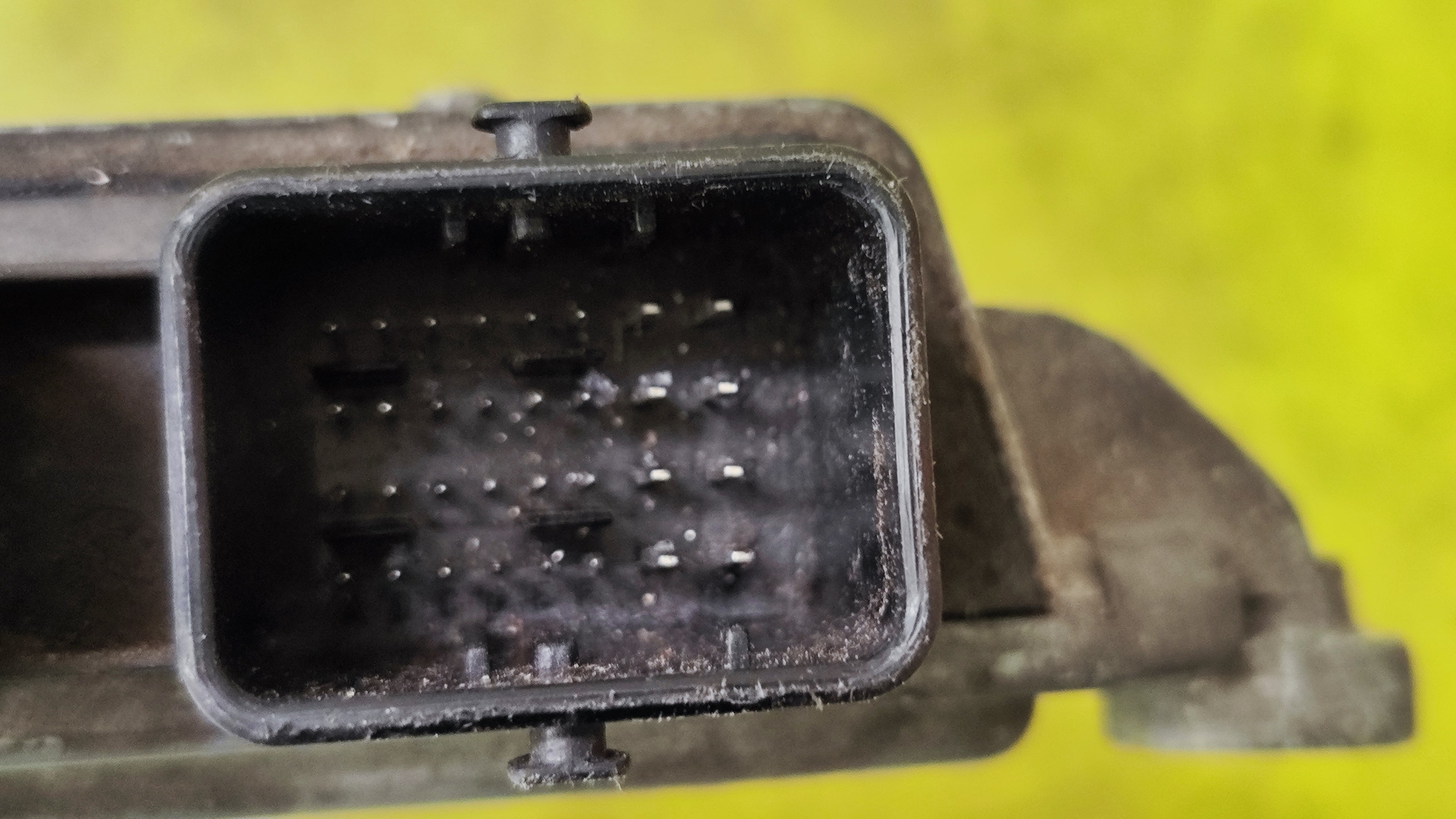 Centralina motore SID805 Citroen C1 Toyota Aygo 9661097080 89661-YV010  