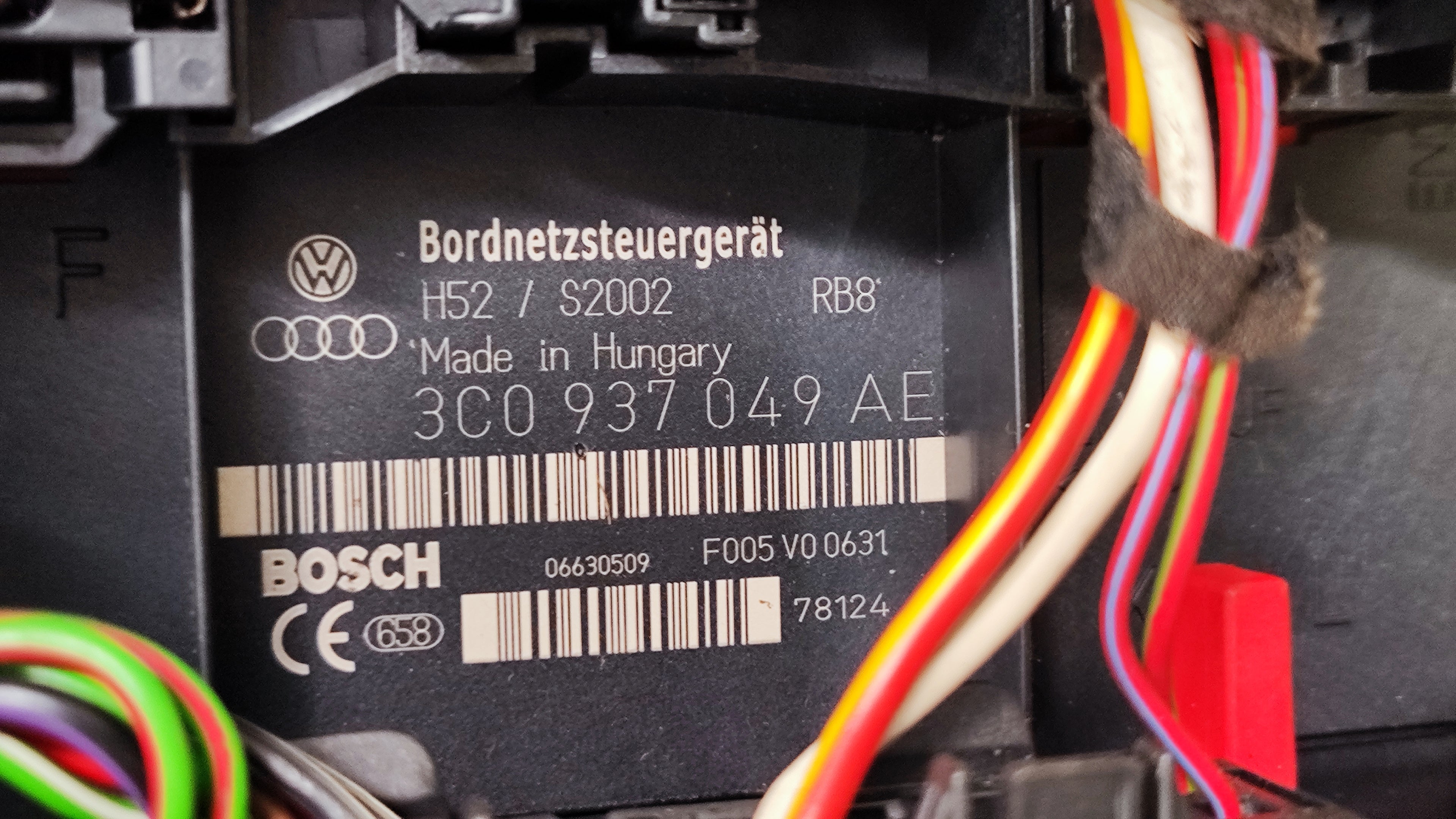 Body Computer Volkswagen Golf 5 Plus Passat 3C0937049AE