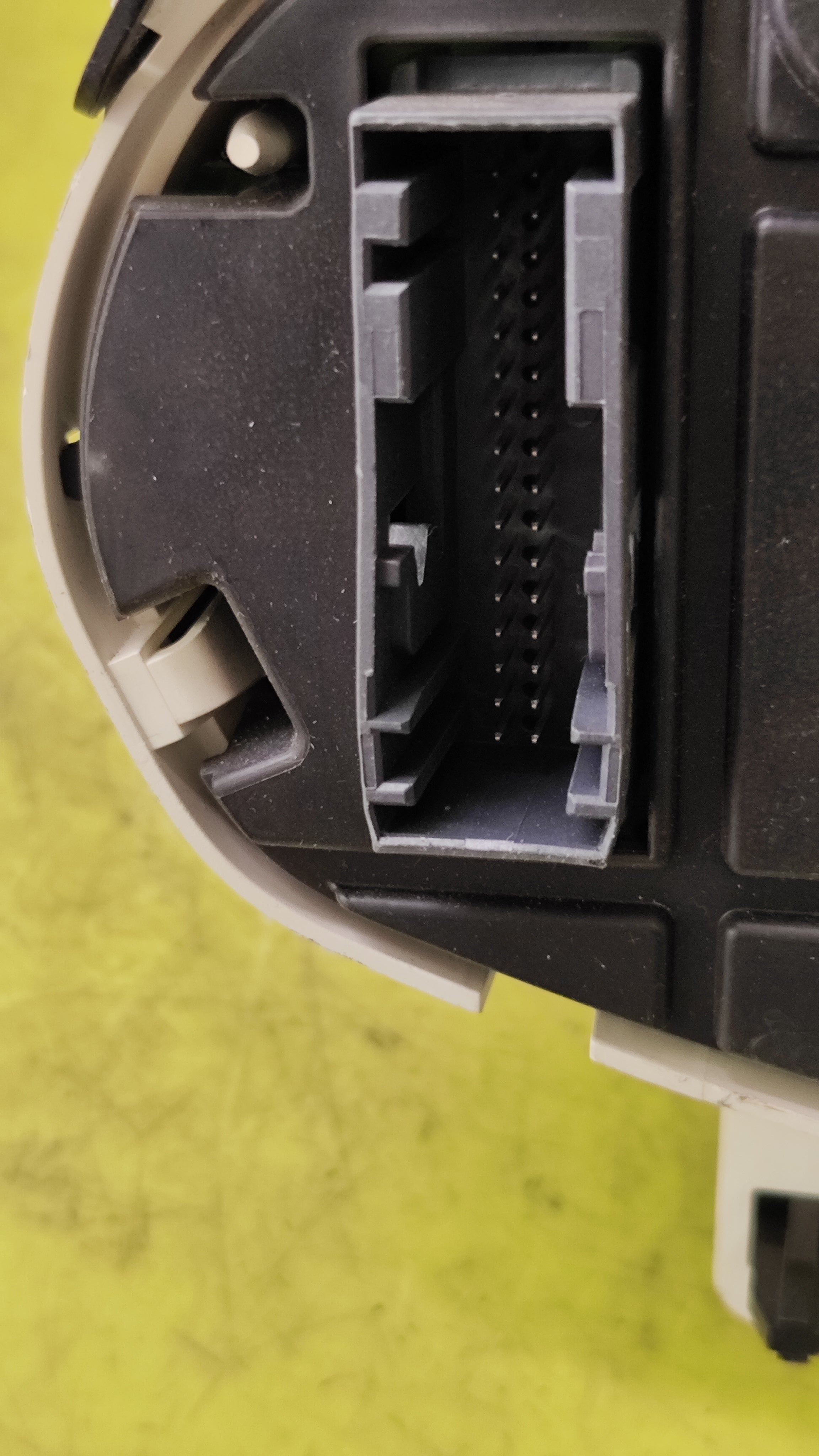 Quadro strumenti Ford Fiesta 1.2B 8A6T-10849-AD