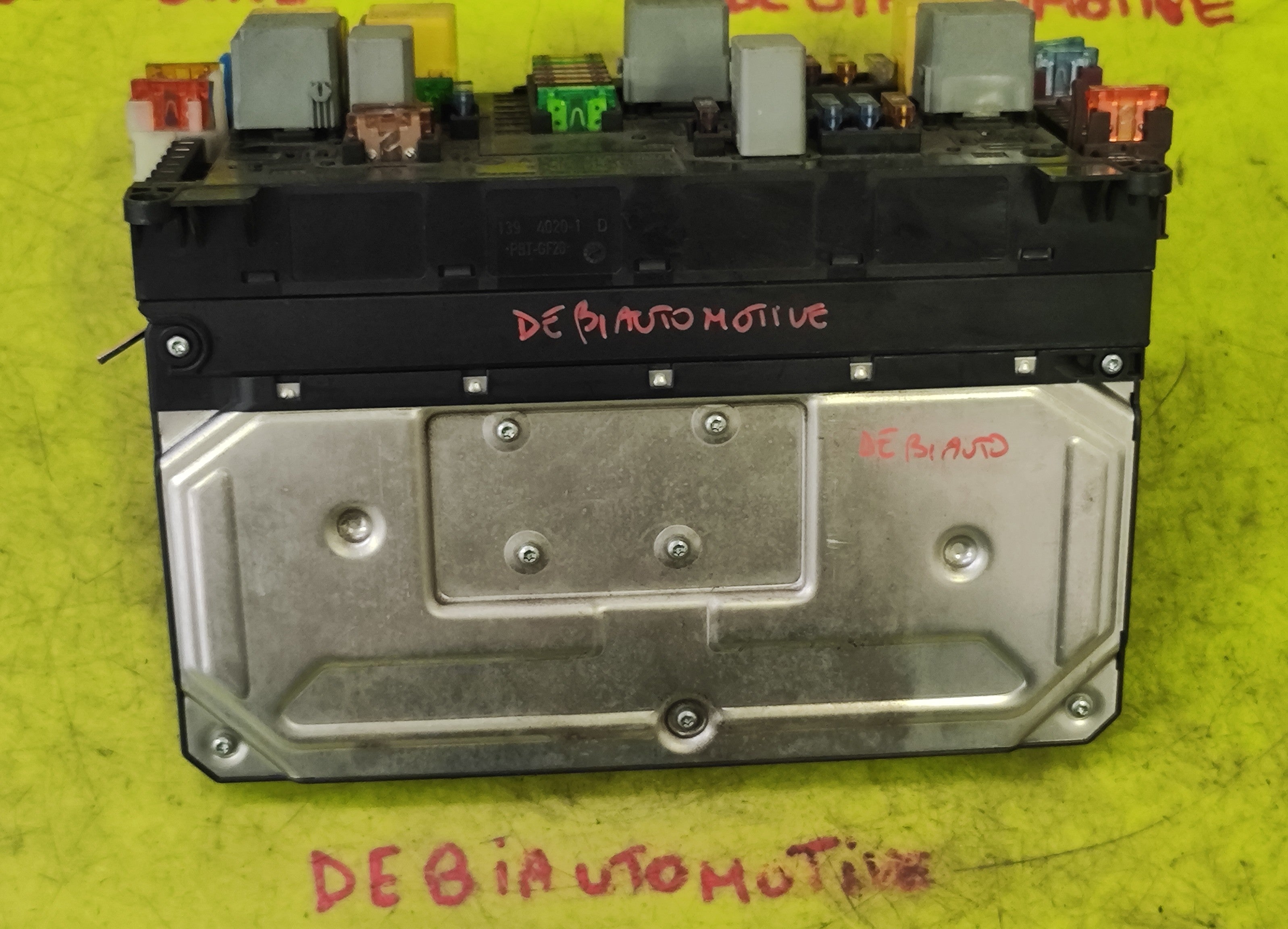 Centralina SAM e fusibileria Mercedes-Benz Vito Viano W639 6395450201 6395450101 