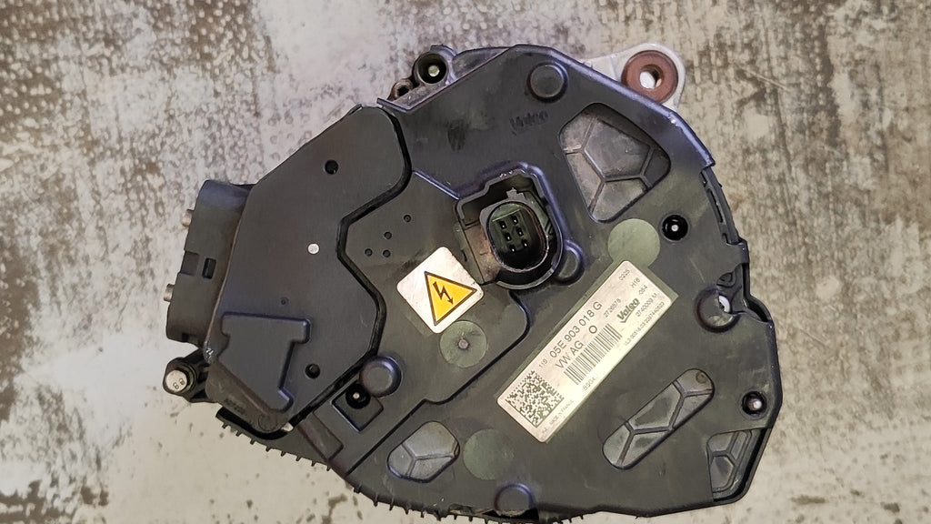 Alternatore Volkswagen Golf VIII Hybrid 05E903018G 2726578 