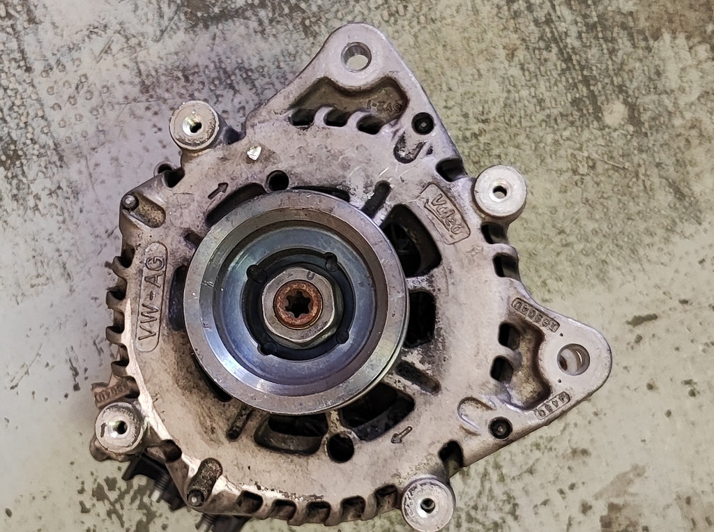 Alternatore Volkswagen Golf VIII Hybrid 05E903018G 2726578 