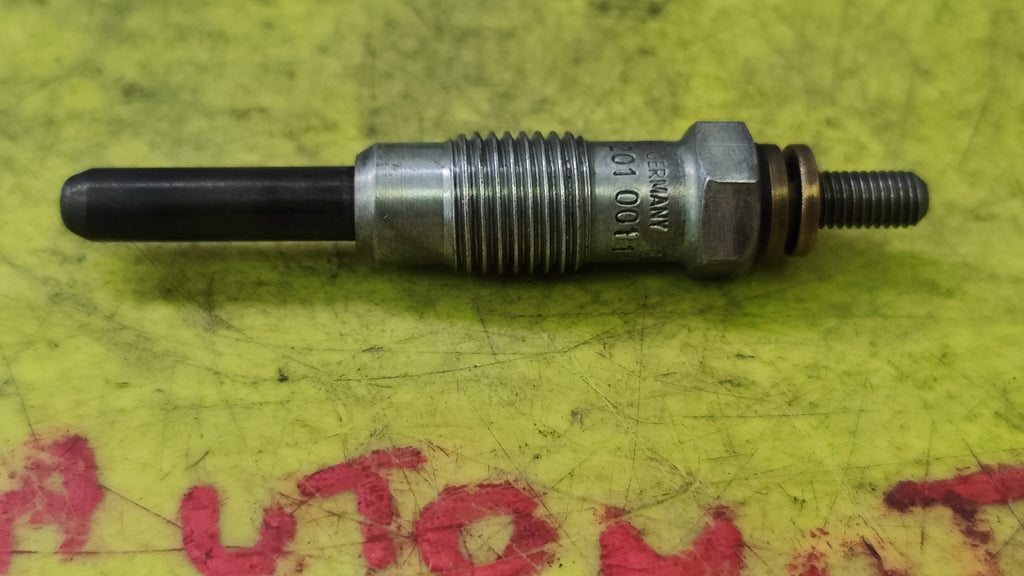  Kit 5 candelette Mercedes-Benz W123, W124, W126, W904, W460, W602 A0001598101