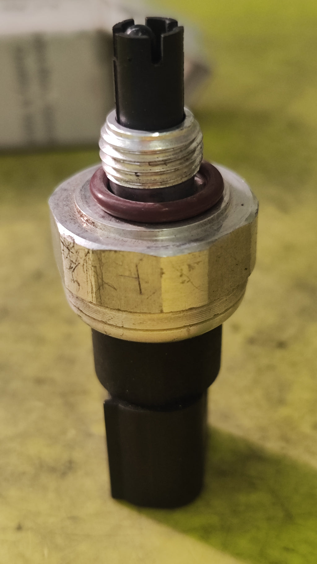 Sensore pressione climatizzatore Mercedes-Benz W163 W199 W203 A2038300472
