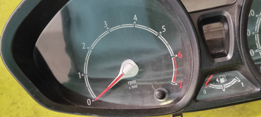 Quadro strumenti Ford Fiesta MK6 8A6T-10849-AN 