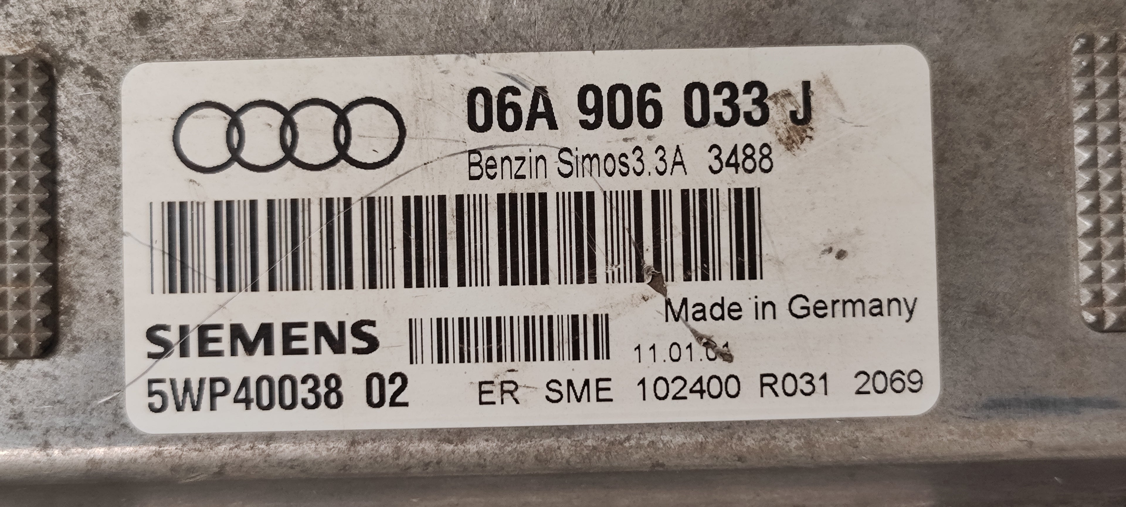 Centralina motore SIMOS 3.3A Audi A3 06A906033J 5WP40038