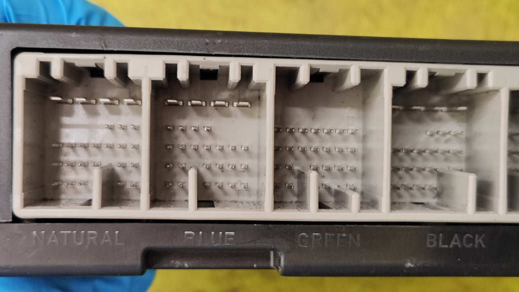 Body computer Opel Astra J 13578806