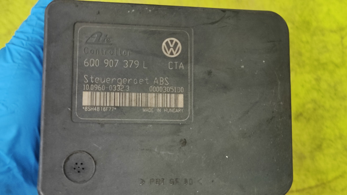 Centralina ABS Volkswagen Polo 6Q0907379L 6Q0614117H  