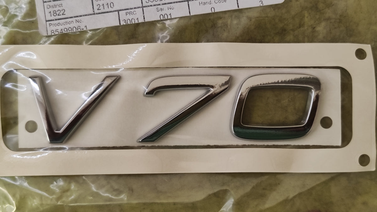 Emblema originale Volvo V70 portellone posteriore 9483064 