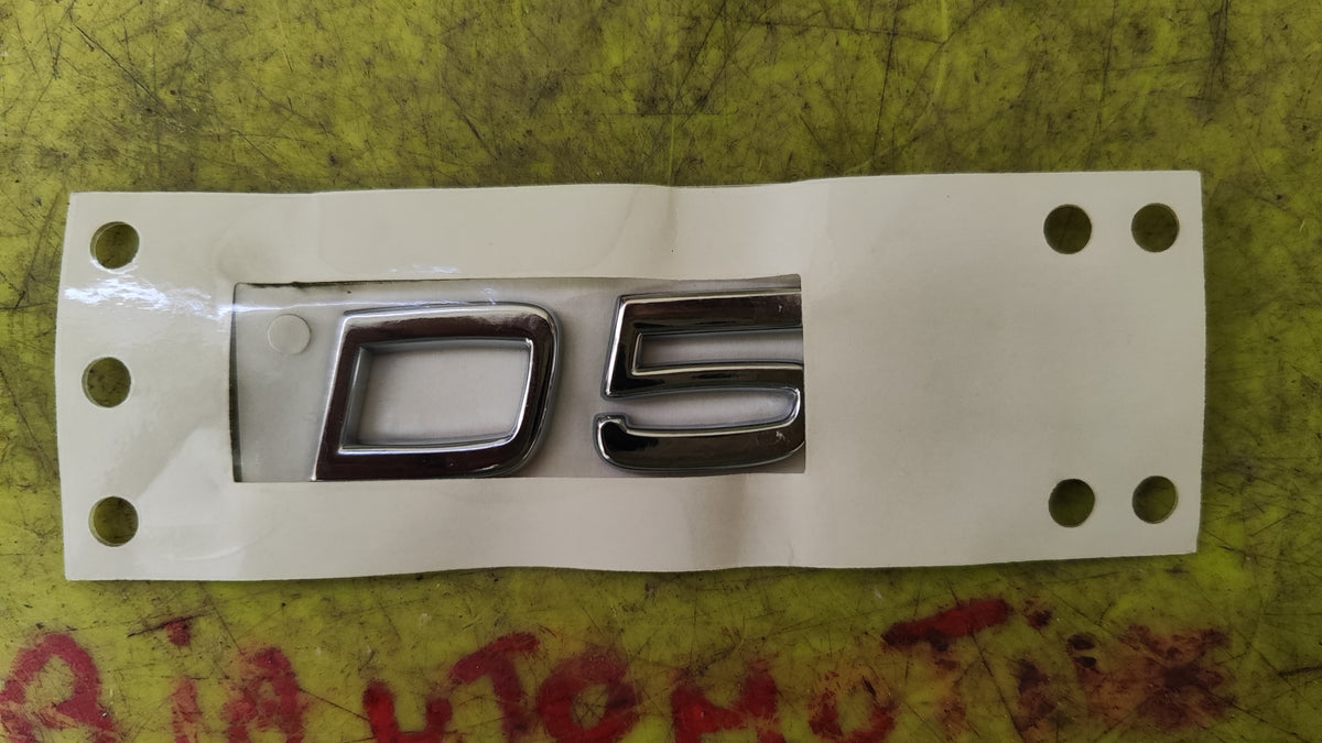 NUOVO Emblema Volvo D5 86588928 