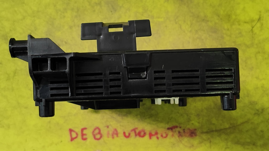 Centralina UCH-N2 BV5.5 Renault Clio II P8200387289 