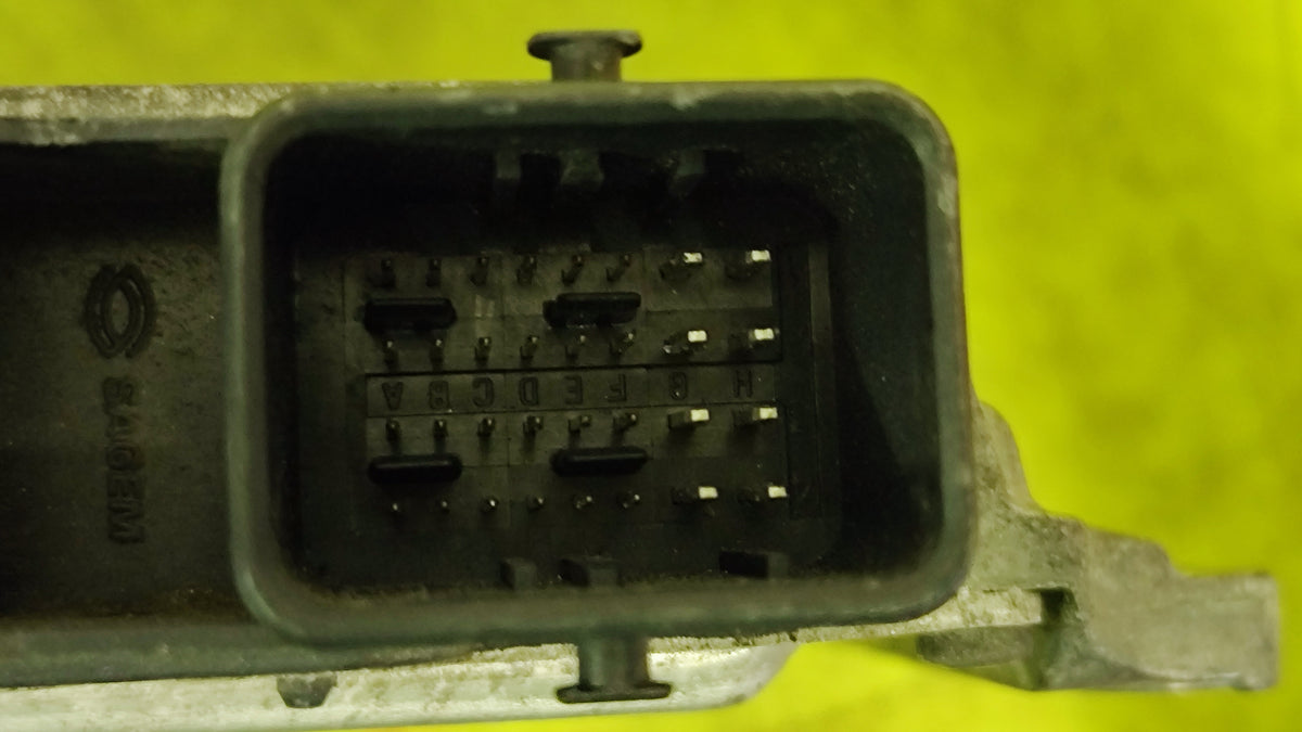 Centralina motore Renault Megane 16V 8200509516 8200509552 S3000 