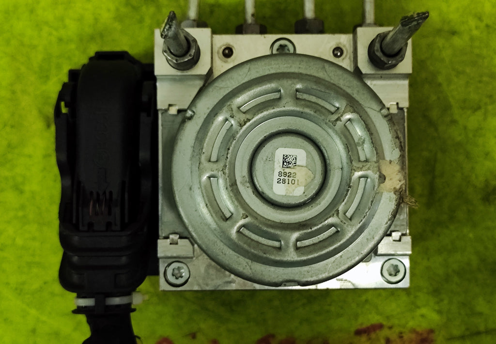 Pompa ABS Renault Dacia Sandero Stepway 476604105R 