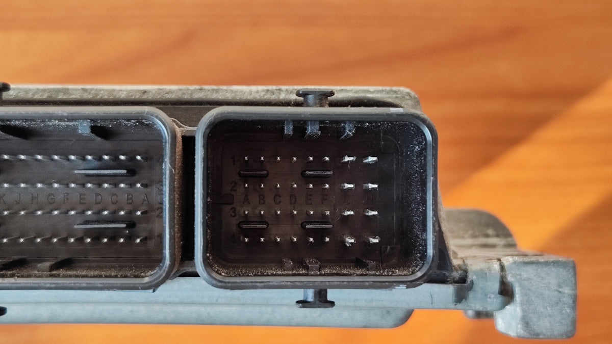 Centralina motore Renault Megane 237100386R S180067137A SID305