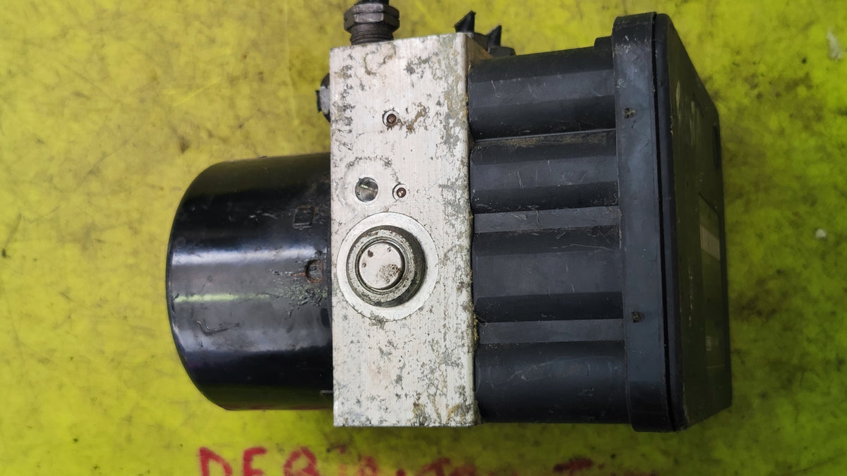Pompa ABS Ford Fiesta 6°serie 8V51-2C405-AE 06.2102-1468.4