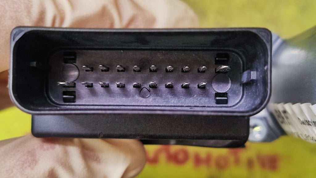 1K0959703K Motorino alzacristallo posteriore sx Volkswagen Golf V - Debiautomotive