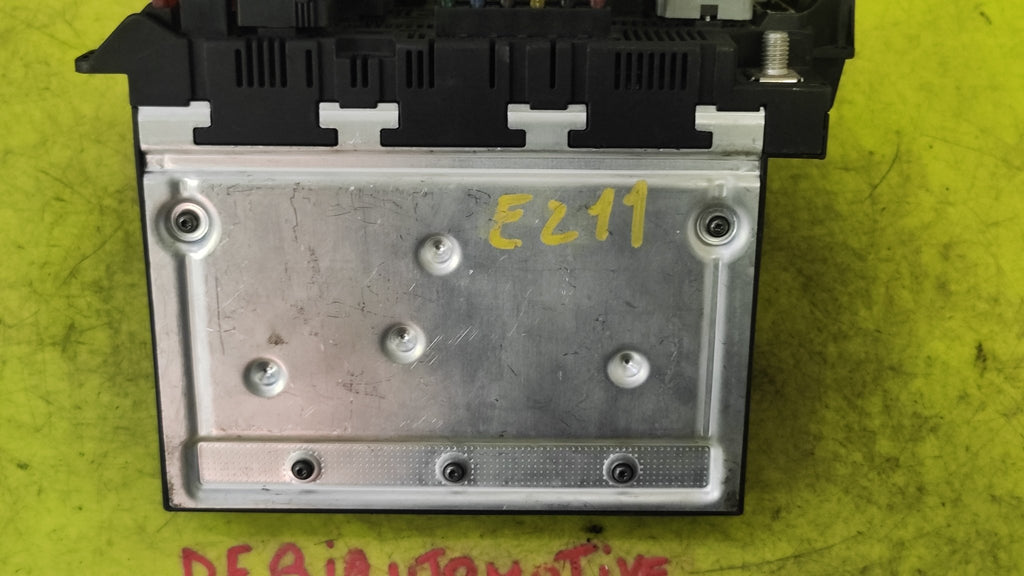 2115453001 Scatola portafusibili centralina modulo SAM Mercedes - Benz Classe E W211 - Debiautomotive