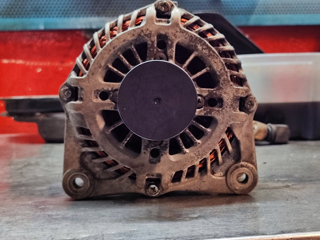 23100JG17A Alternatore Nissan Renault - Debiautomotive