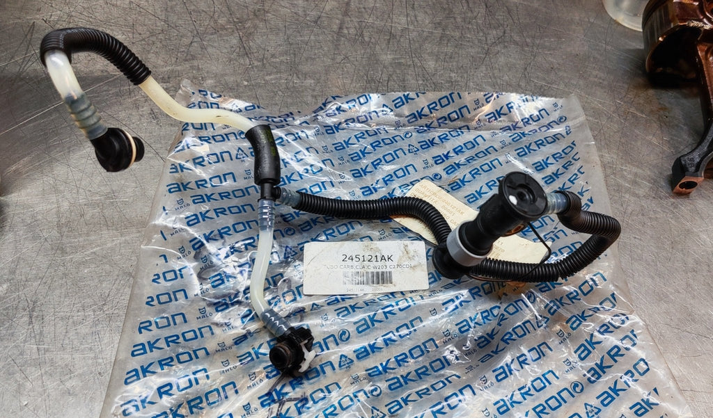 245121AK Tubo Carburante Mercedes - Benz CLA Classe C W203 C270 - Debiautomotive