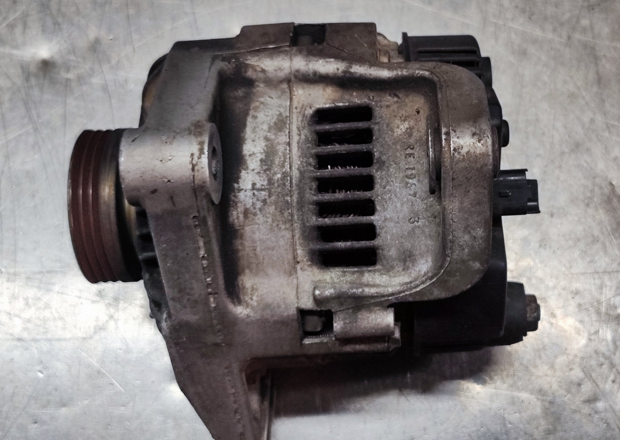2542464A 8200060816 Alternatore Renault Clio II Twingo Dacia - Debiautomotive