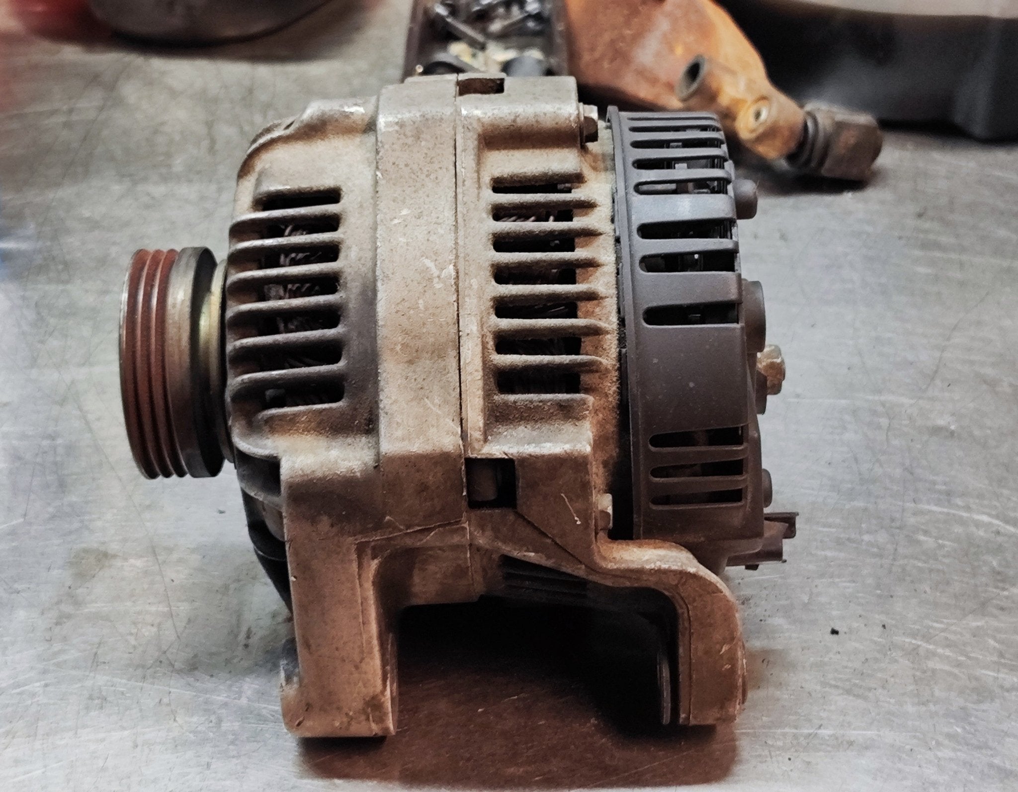2542464A 8200060816 Alternatore Renault Clio II Twingo Dacia - Debiautomotive