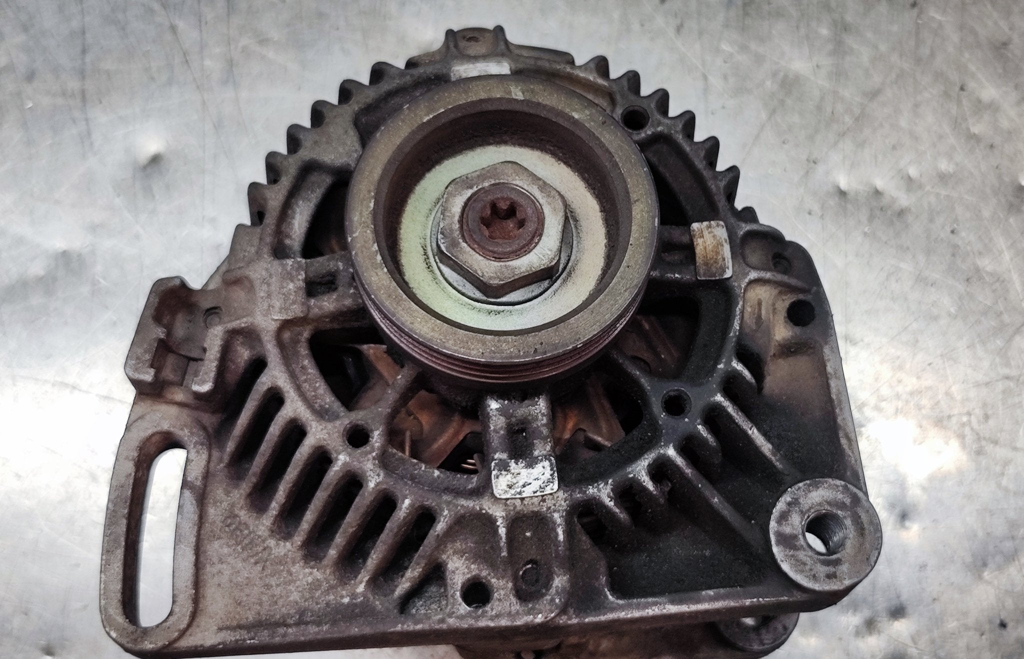 2542464A 8200060816 Alternatore Renault Clio II Twingo Dacia - Debiautomotive