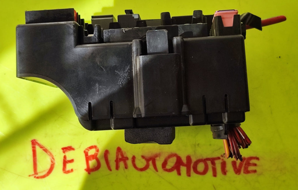 27B0Z4010F Centralina fusibili Opel Corsa E Adam - Debiautomotive