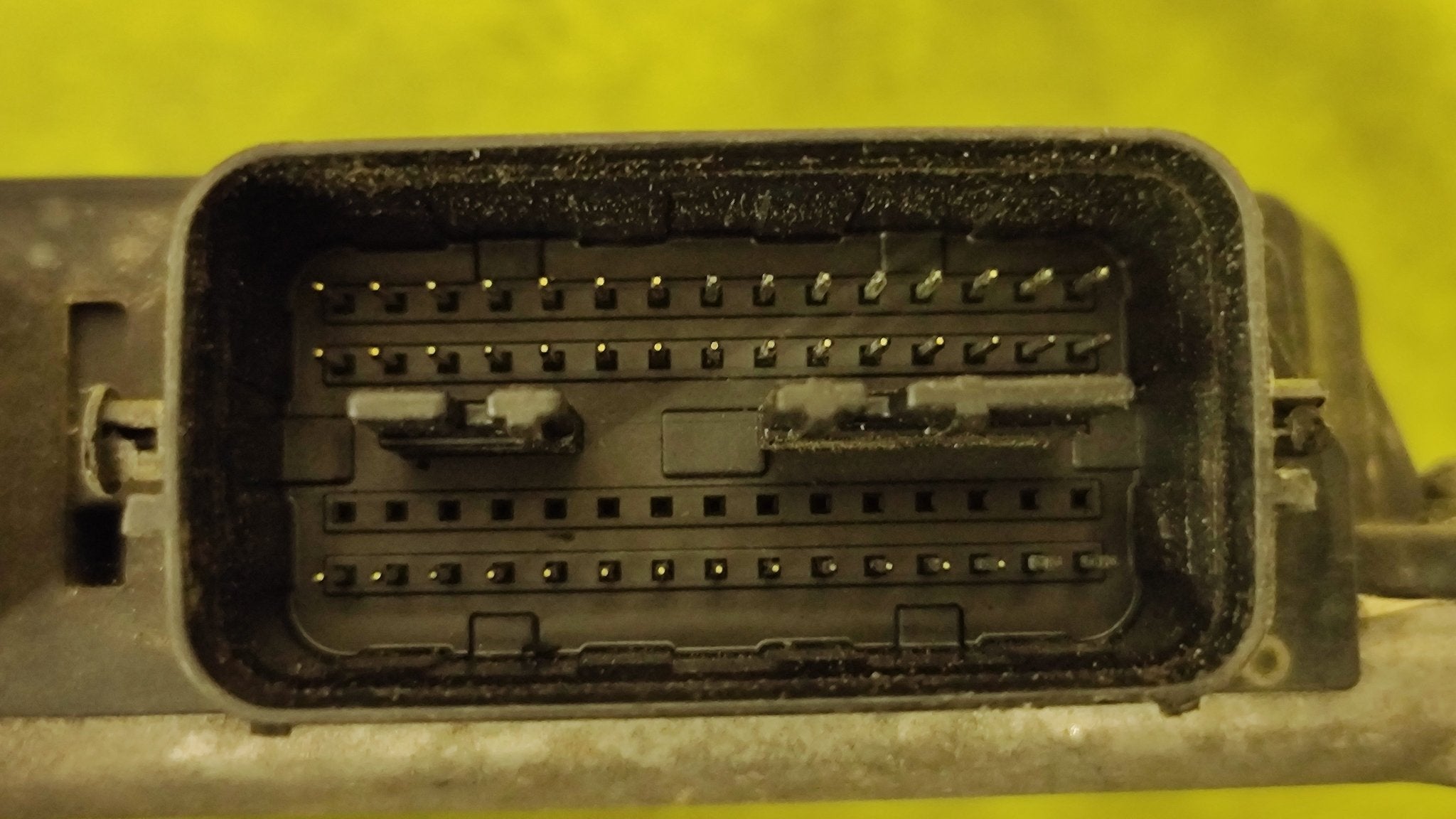 33920 - 62JO1 MB112300 - 0382 Centralina Motore Suzuki Swift - Debiautomotive