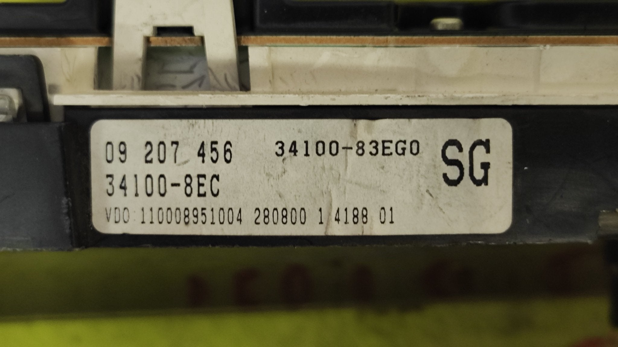 34100 - 83EG0 quadro strumenti contachilometri Opel Agila 1° serie - Debiautomotive