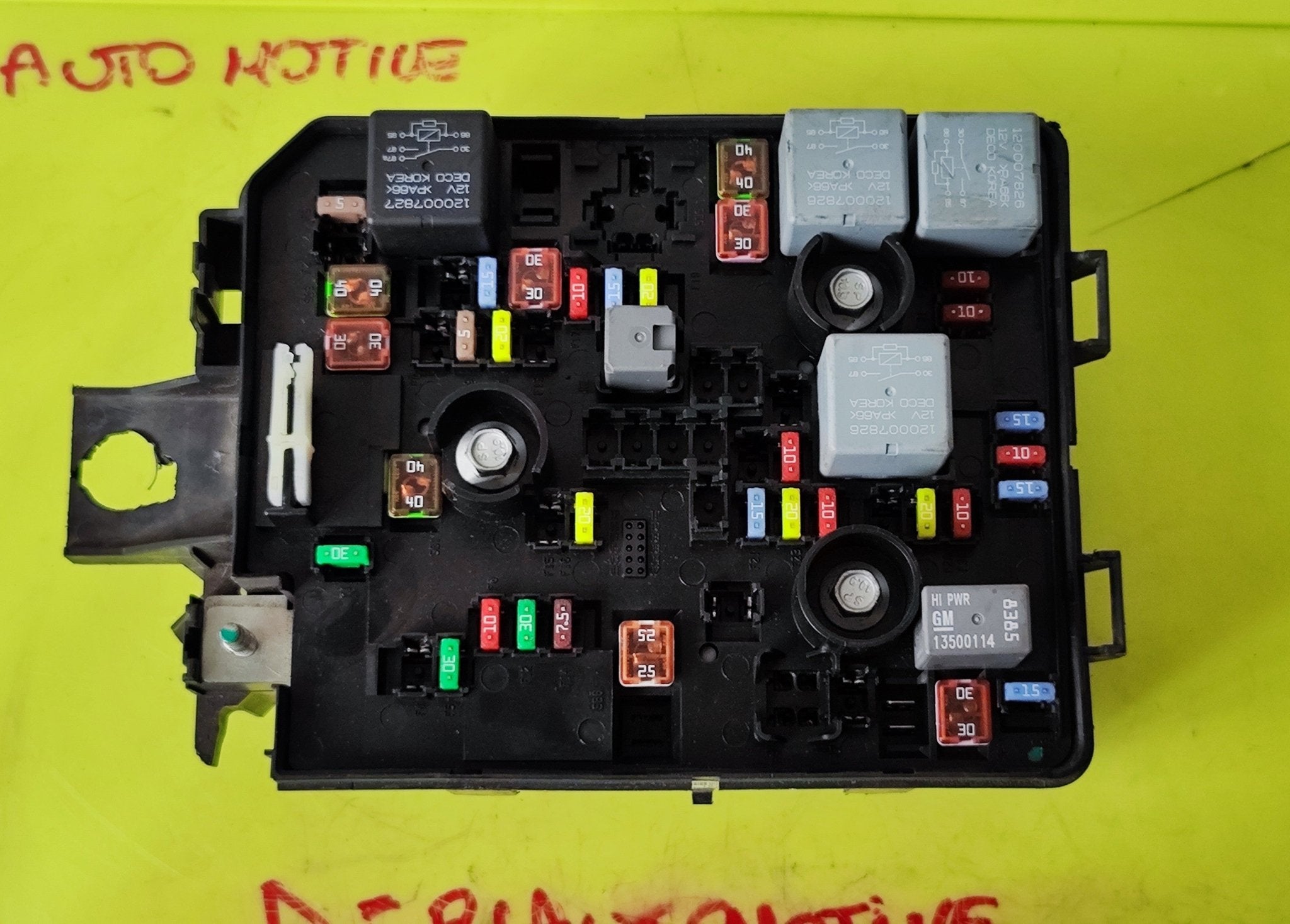 39036044 centralina porta fusibili Opel Corsa E 2016 - Debiautomotive