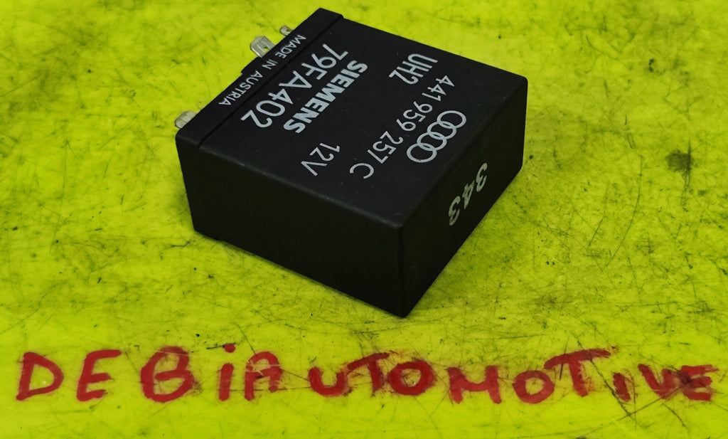 441959257C/343 Relais alzacristalli elettrici Audi 80 90 B4 / 100 C4 - Debiautomotive