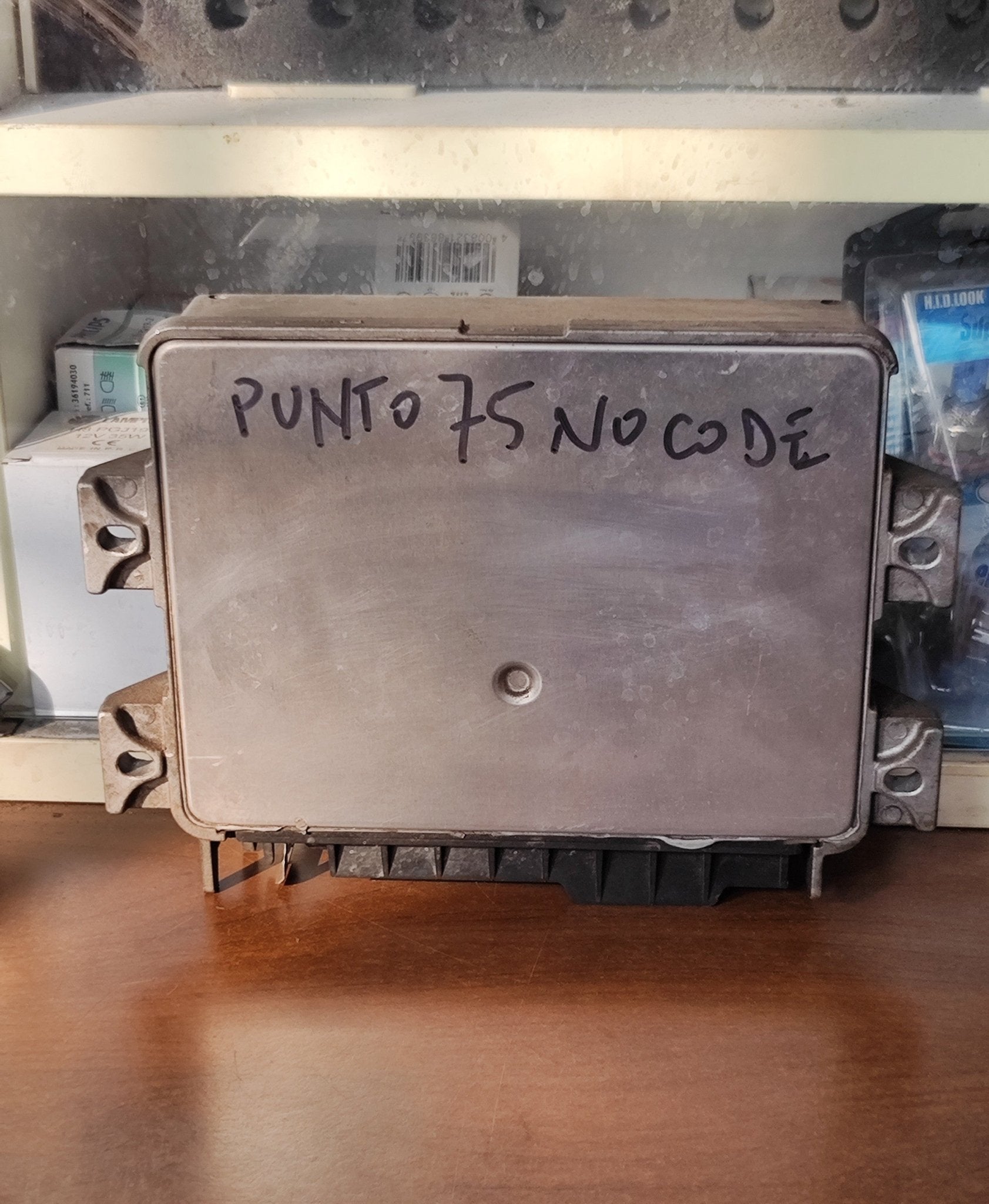 46439052 IAW8F.5T Centralina motore Fiat Punto 176 Berlina 75 - Debiautomotive