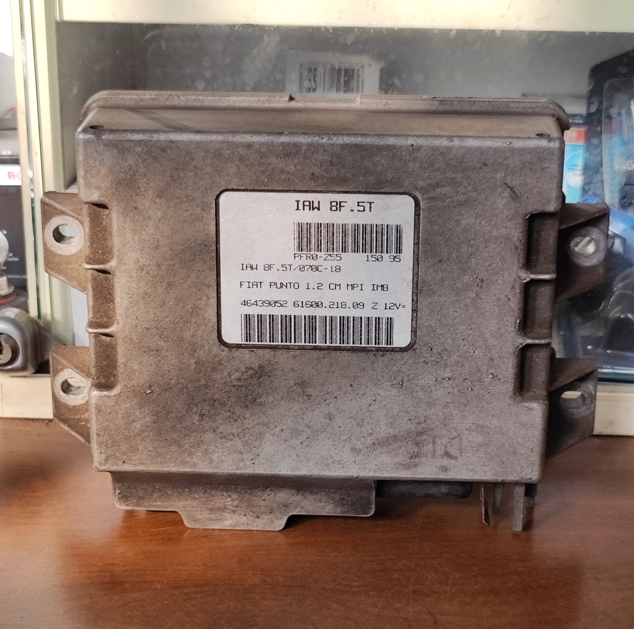 46439052 IAW8F.5T Centralina motore Fiat Punto 176 Berlina 75 - Debiautomotive