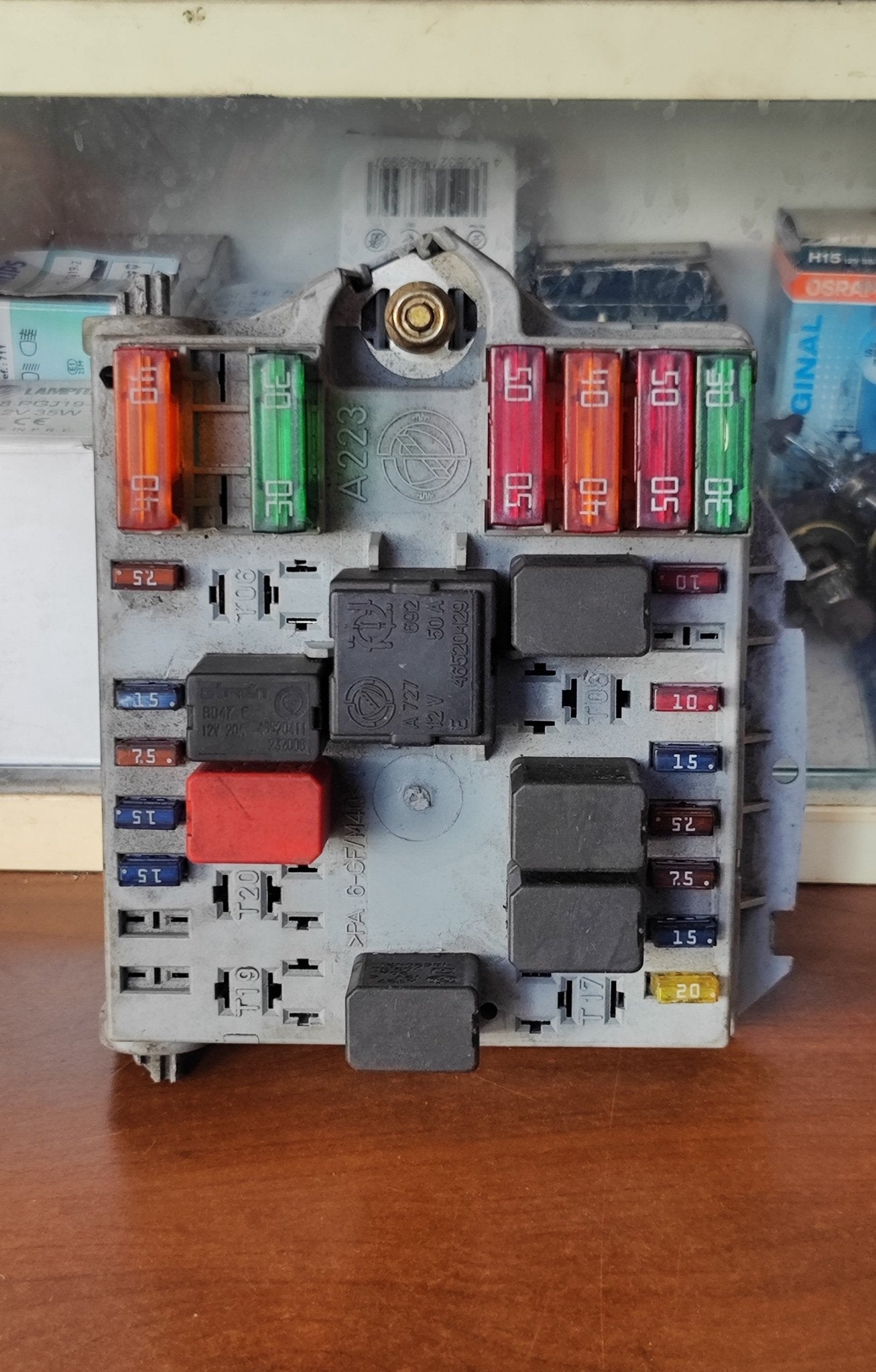 46558759 Centralina porta fusibili Alfa Romeo 147 1.6 TS - Debiautomotive