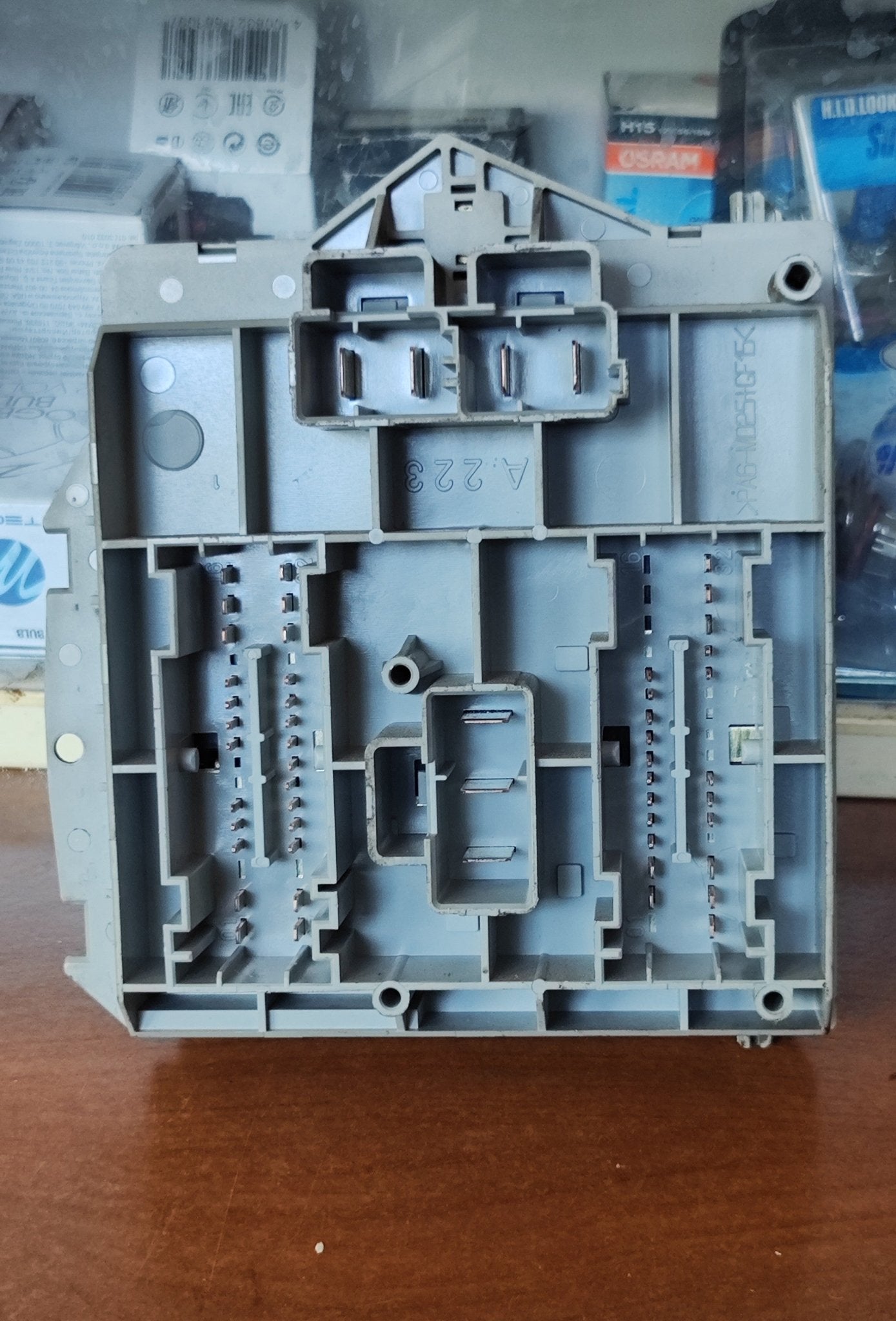 46835597 scatola fusibili Fiat Punto 2004 - Debiautomotive