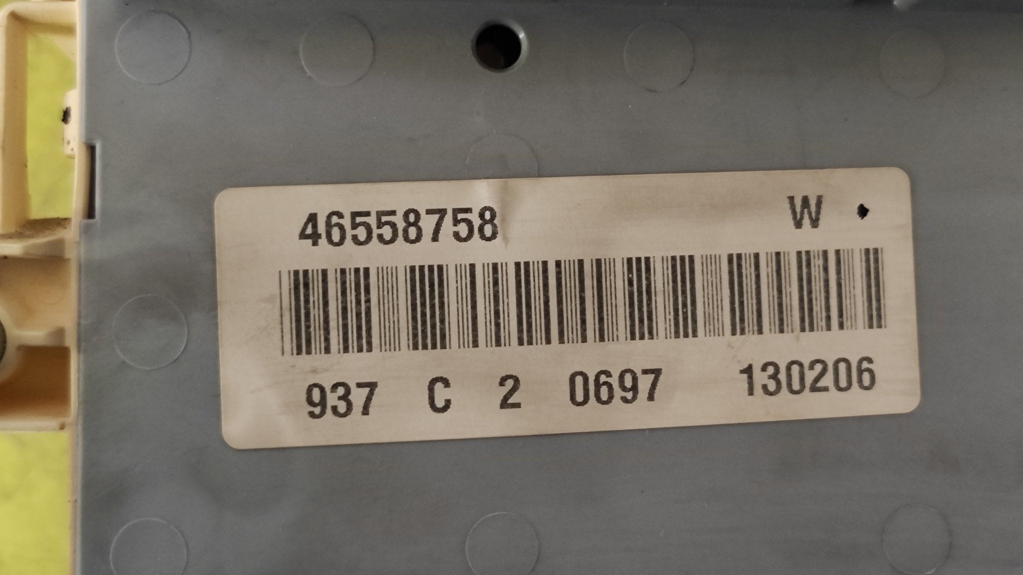50504852 46558758 body computer e scatola fusibili Alfa Romeo 147 2000>2010 - Debiautomotive