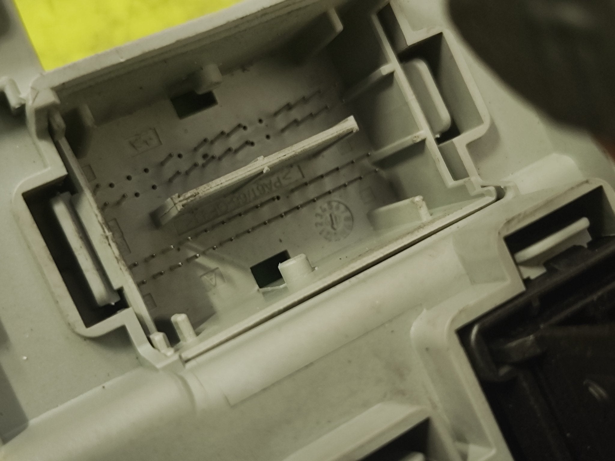 505181200 28220375 Centralina Body Computer Alfa Romeo Mito - Debiautomotive