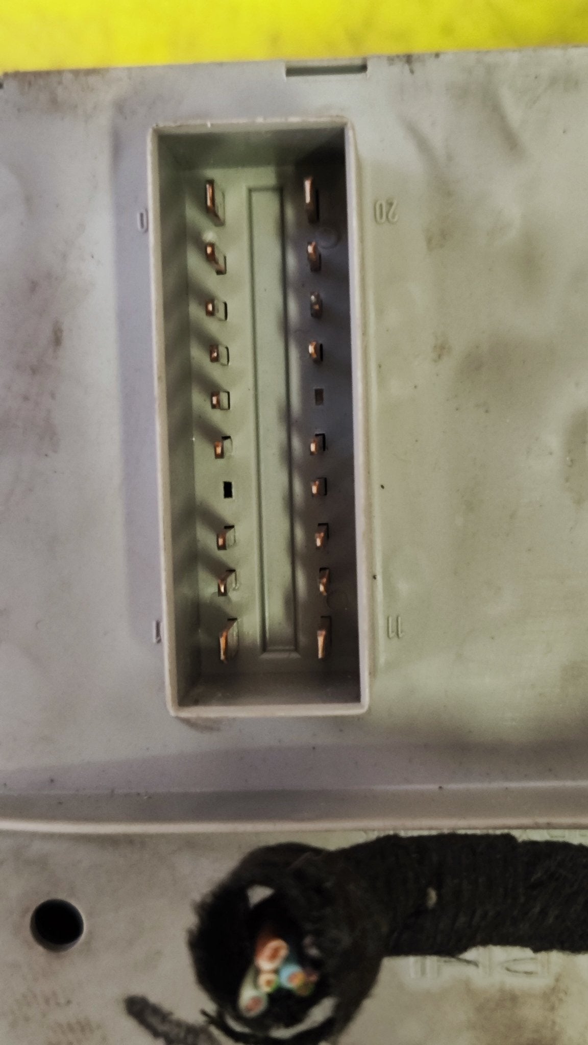 51715561 51733919 Body Computer + fusibiliera Lancia Y - Debiautomotive