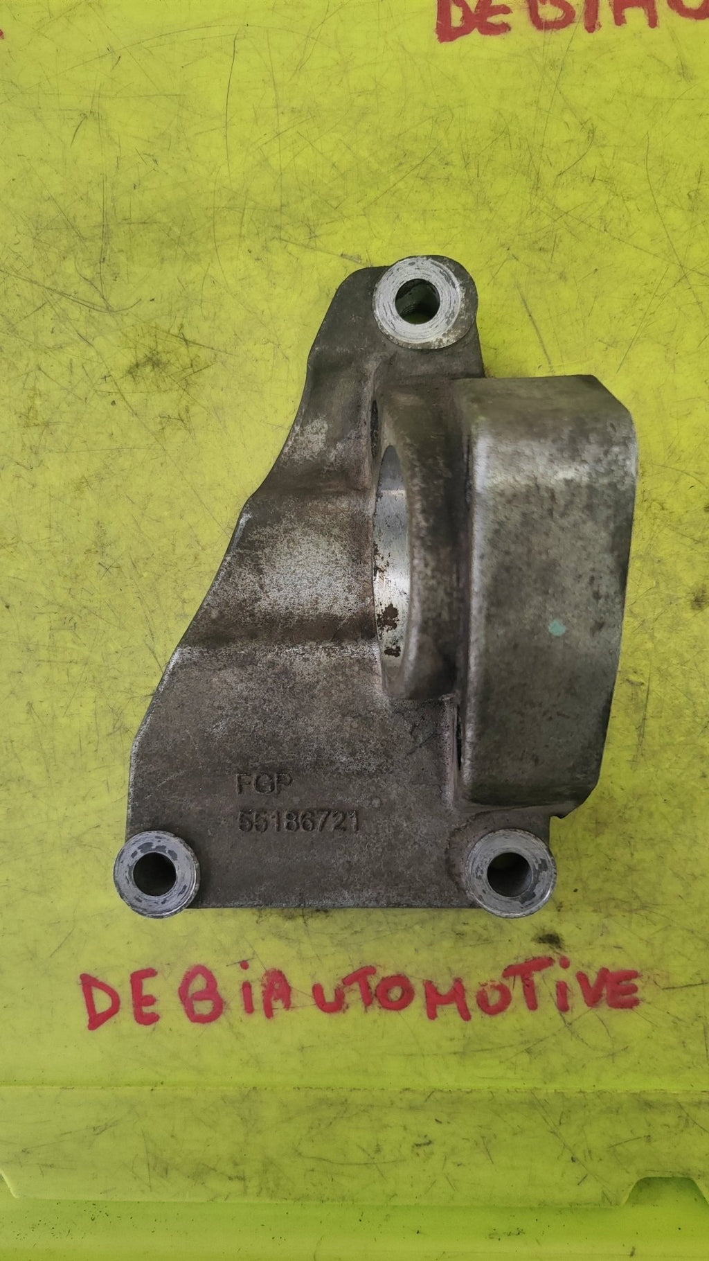 55186721 Supporto semiasse anteriore destro Fiat Grande Punto 1° serie 1.9 MJT - Debiautomotive