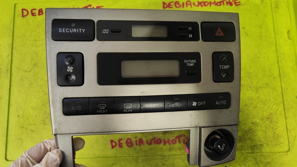 55930 - 13030 Blocco comandi clima digitale Toyota Corolla Verso 02>04 - Debiautomotive