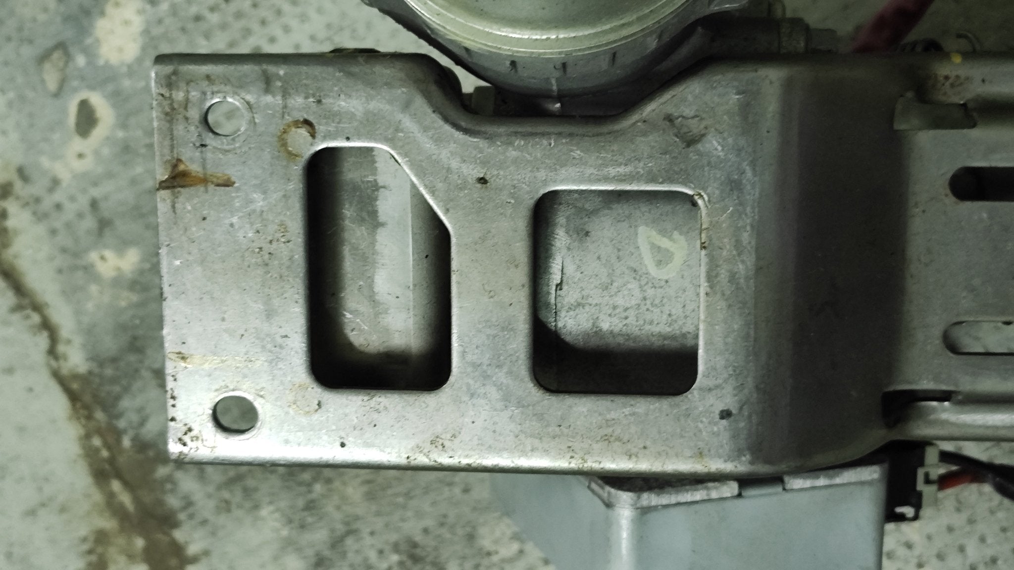 56300 - 1J700 Piantone Sterzo Elettrico Hyundai i20 - Debiautomotive