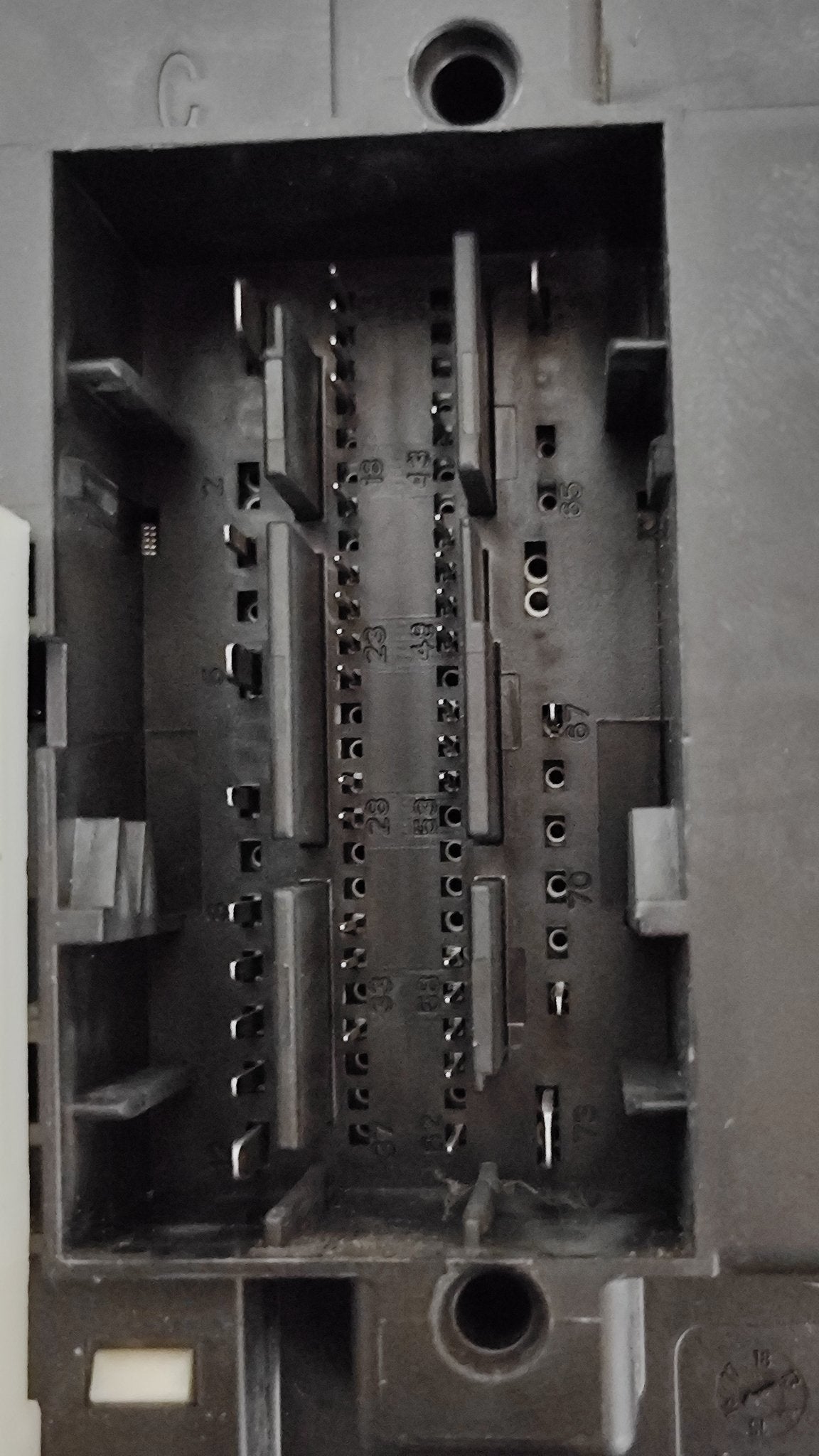 5Q0937084CJ BCMPQ37H Centralina Body Computer Golf 7 - Debiautomotive